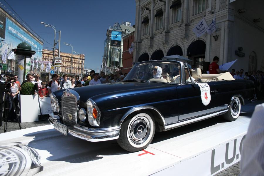  Mercedes-Benz SE 1961 года  (фото 16 из 23)